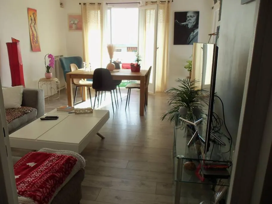 Apartment Appartement Vue Mer Acces Plage Antibes France